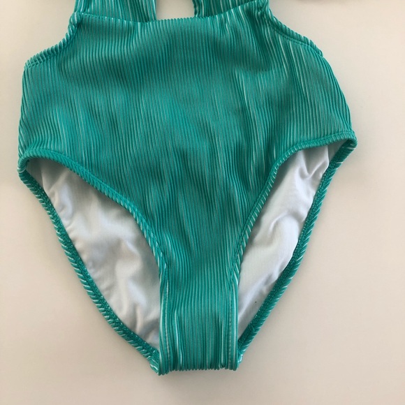NWT No boundaries ribbed monokini swimsuit Med - Picture 7 of 8
